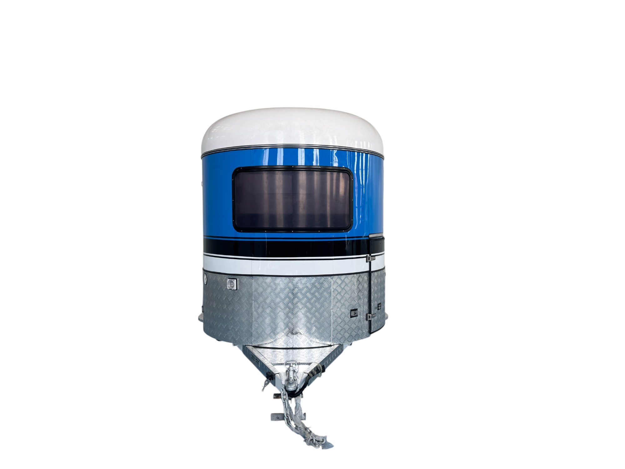 2 HORSE STRAIGHT LOAD WITH BASIC LIVING - Image 4